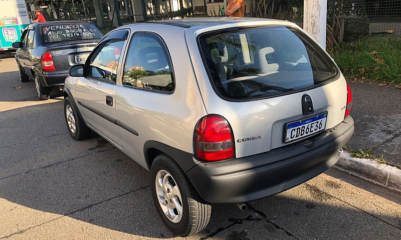Chevrolet Corsa Gl 1...