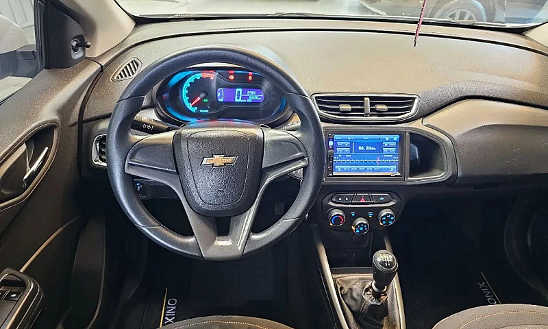 Chevrolet Onix Hatch...