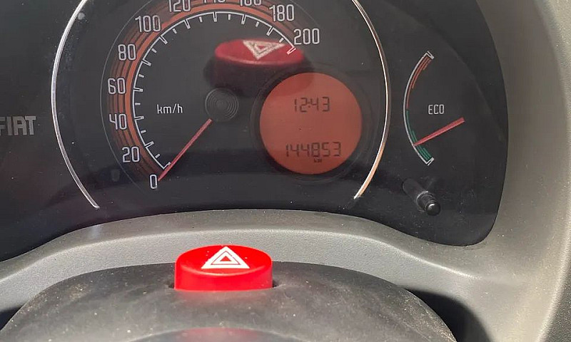 Fiat Uno Vivace Cele...