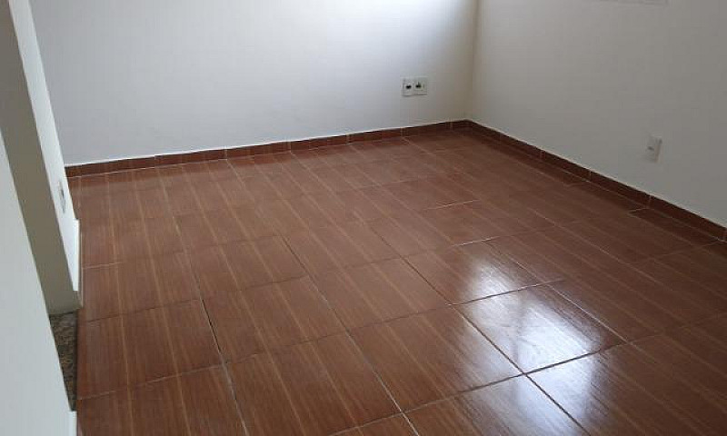Apto Com Dois Quarto...