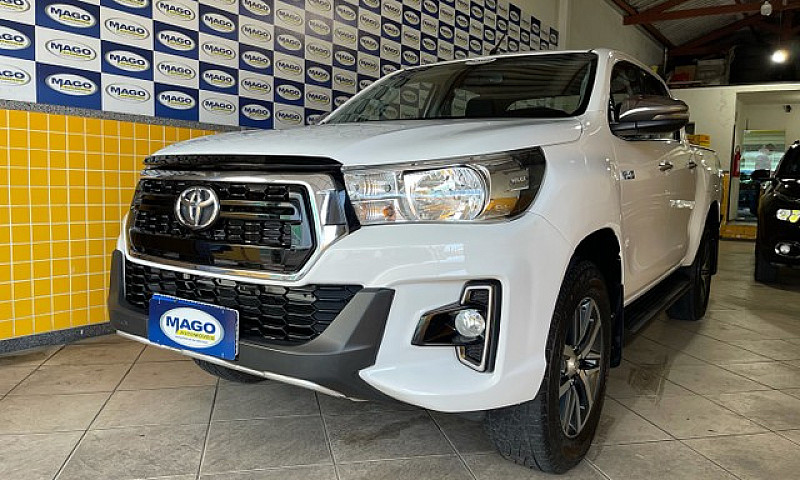Hilux Srv 2.8 4X4 19...
