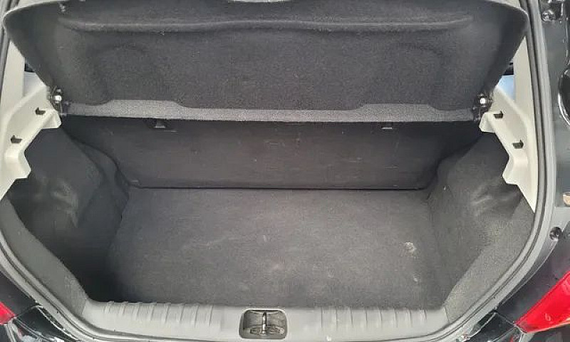 Chevrolet Onix Flex ...