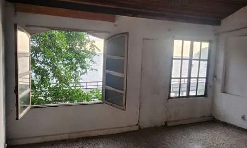 Casa Em Pedra Guarat...