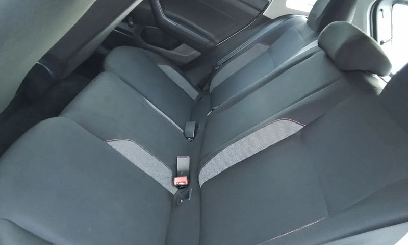 Volkswagen Polo 2024...