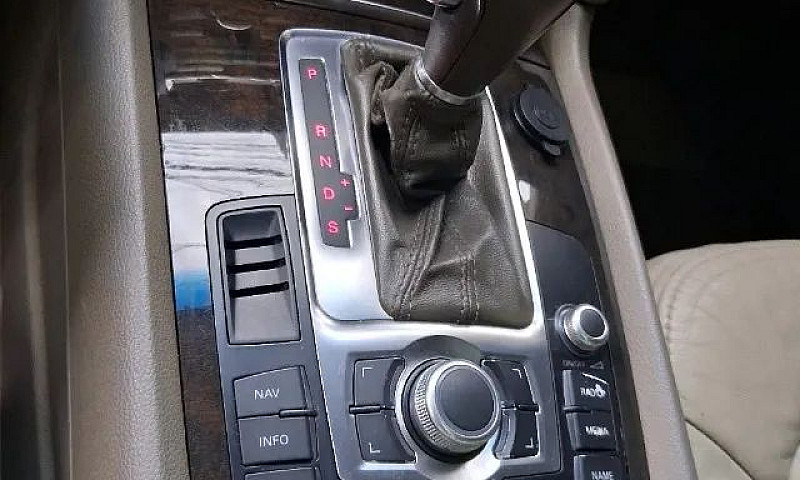 Audi Q7 3.6 V6 284Cv...