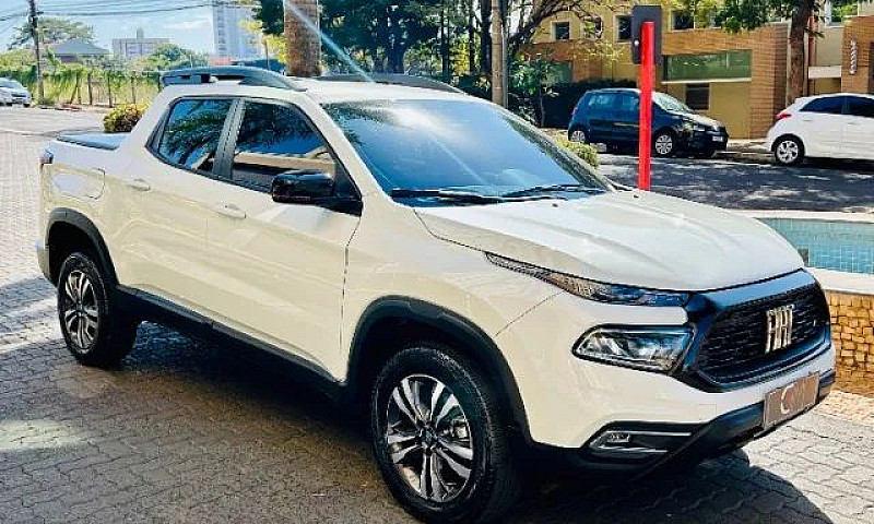 Fiat Toro Freedom 1....