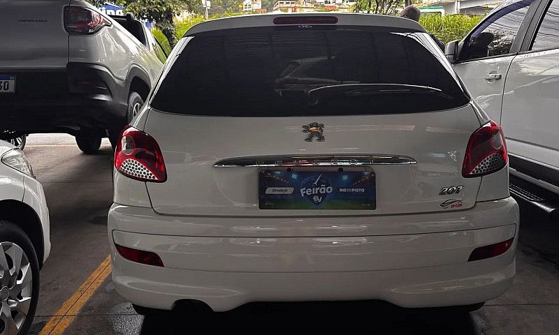 Peugeot 207 Xr 1.4 F...
