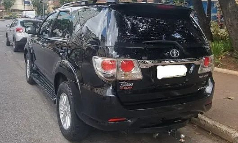 Toyota Hilux Sw4 Srv...