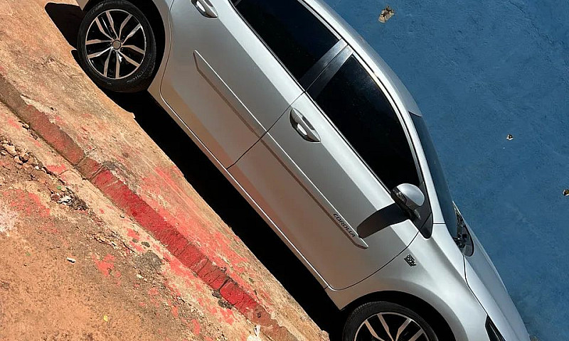 Toyota Corolla Xei 2...