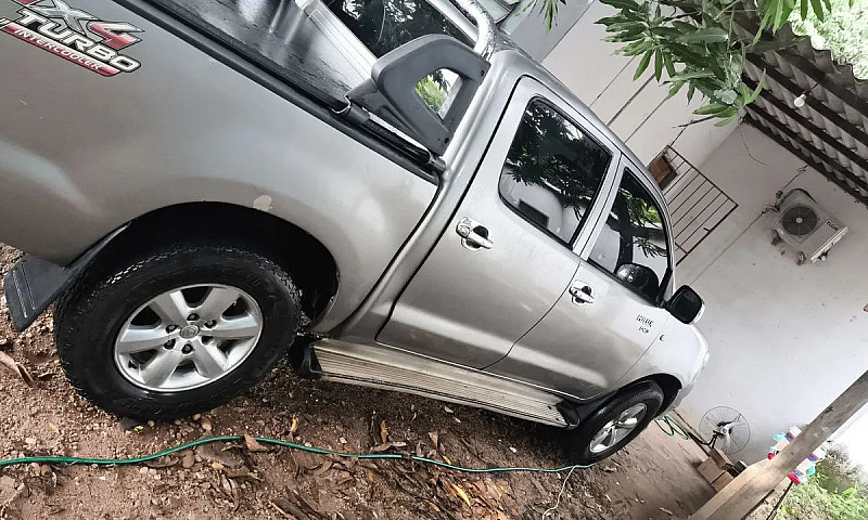 Toyota Hilux Cd D4-D...