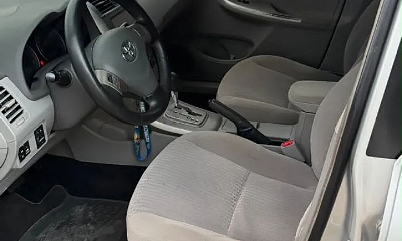 Toyota Corolla Gli 1...