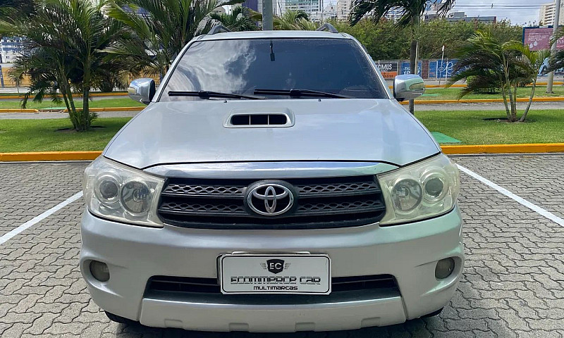 Toyota Hilux Sw4 Srv...