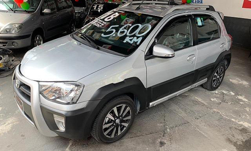 Toyota Etios Apenas ...