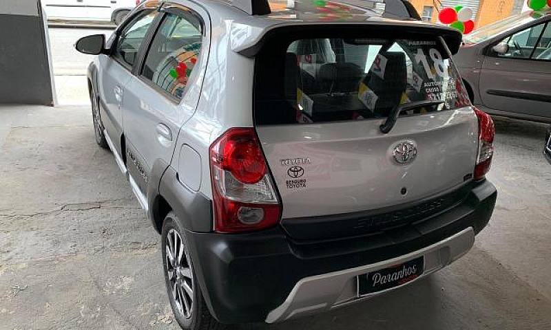 Toyota Etios Apenas ...