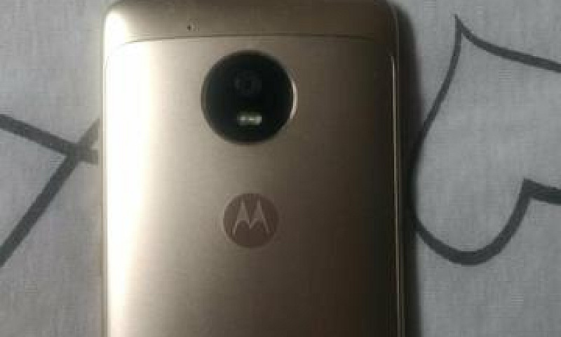 Moto G5 Dourado 32G...