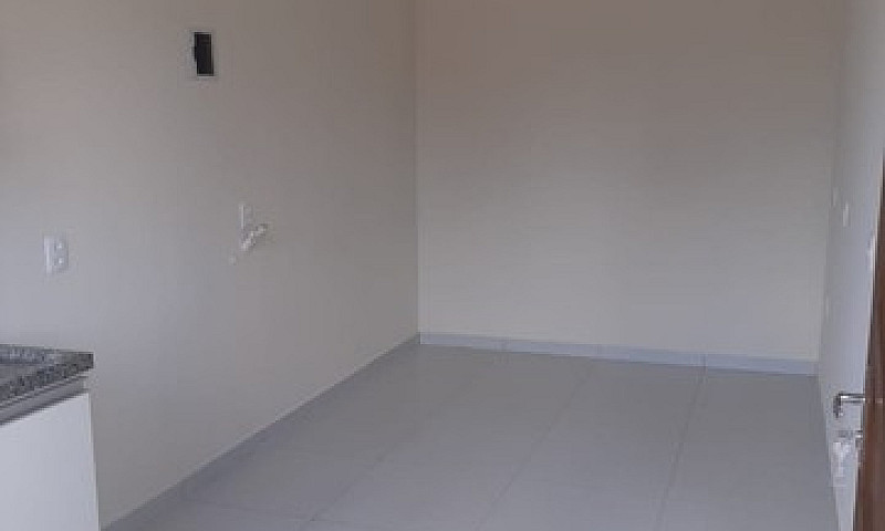 Apartamento De 1 Qua...