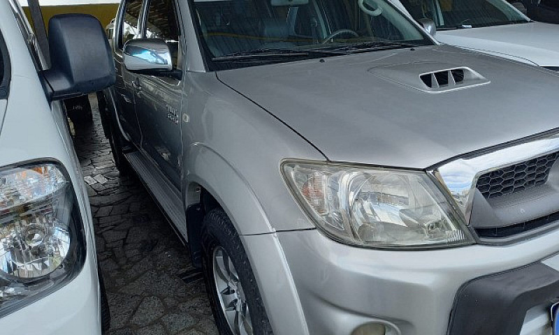 Toyota Hilux 2009 Cd...