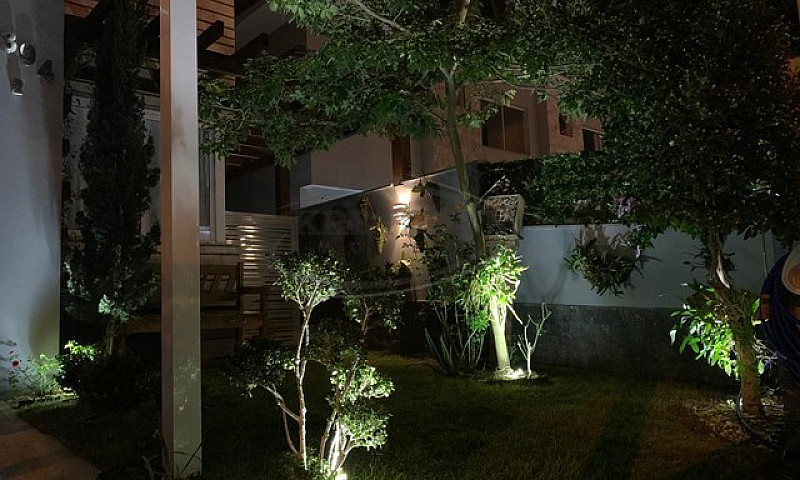 Casa Para Venda Em F...