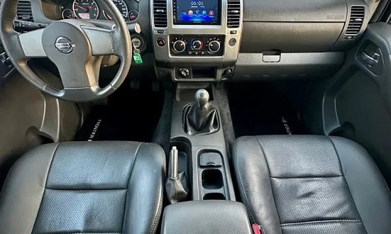 Nissan Frontier 2.5 ...