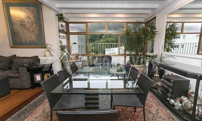 Leblon | Apartamento...