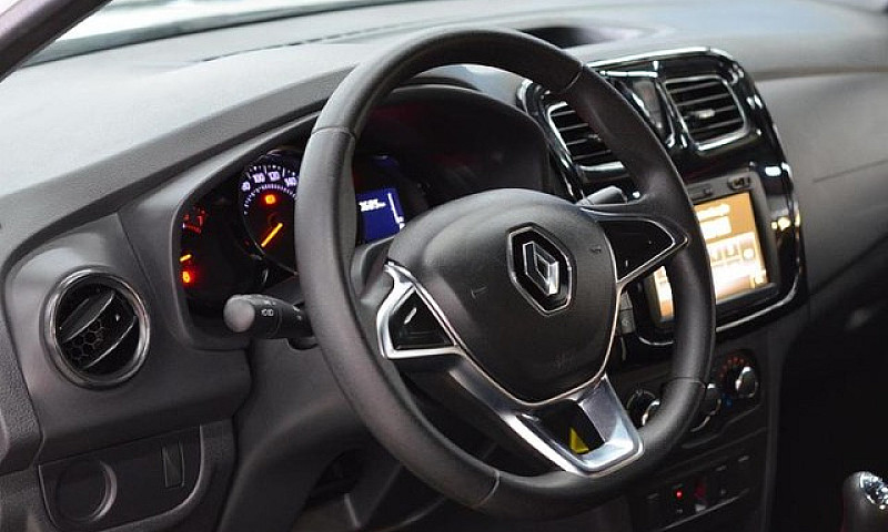 Renault Logan Zen 1....