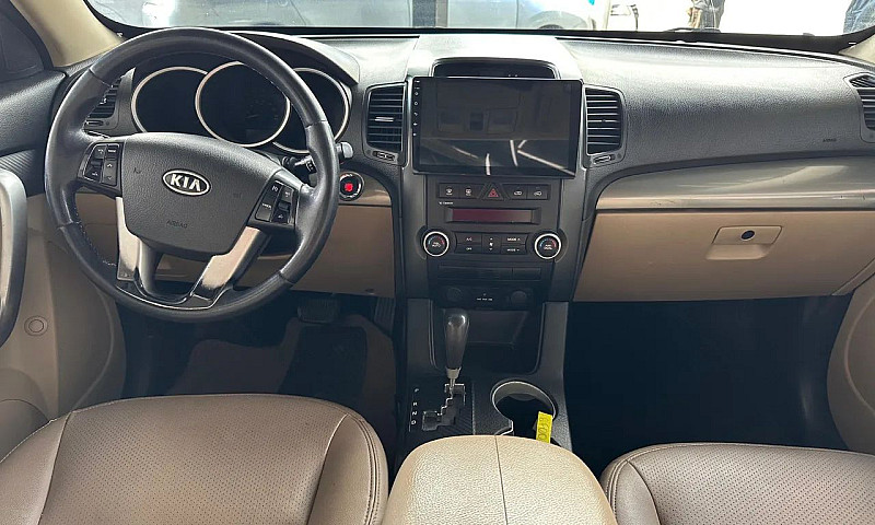 Sorento 2.5 2012 7Lu...