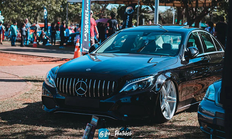 Mercedes-Benz C-250 ...
