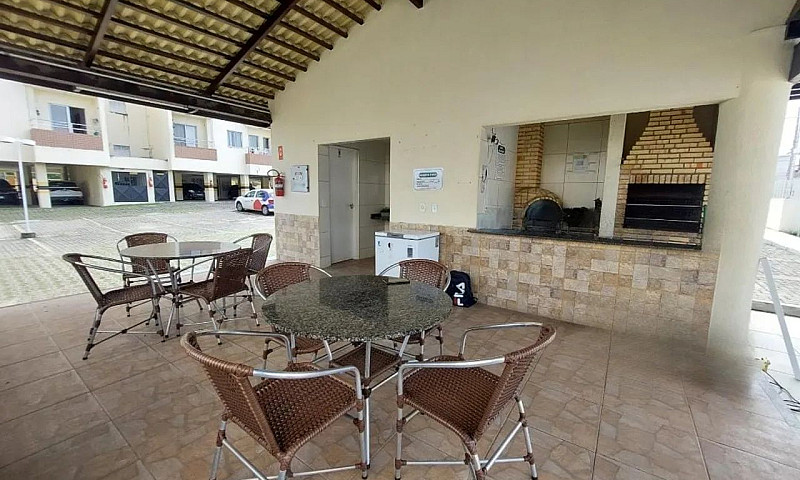 Apartamento De 61M² ...
