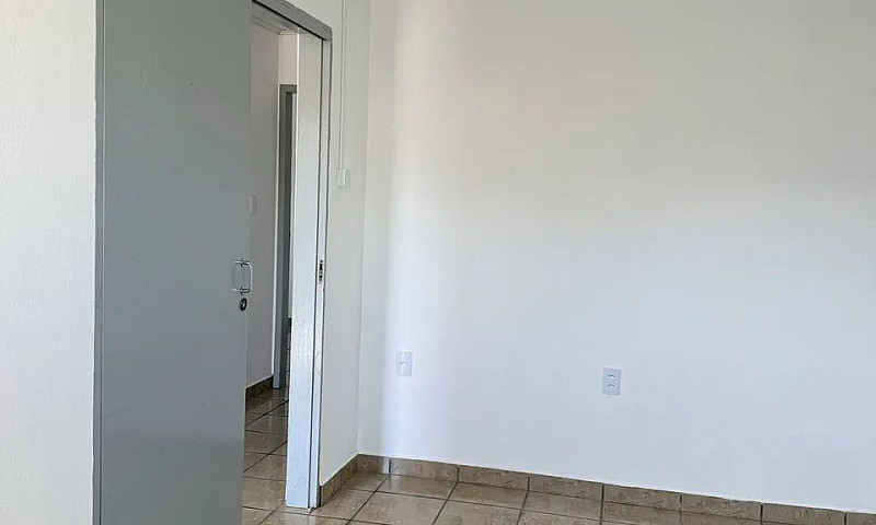 Alugo Casa Com 2 Qua...