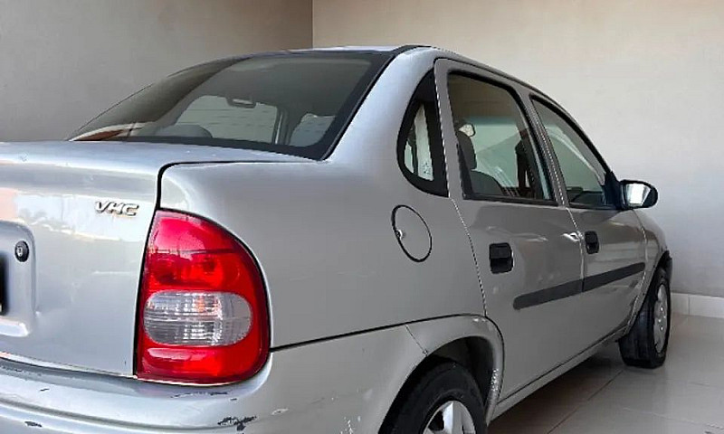 Chevrolet Corsa Sed ...