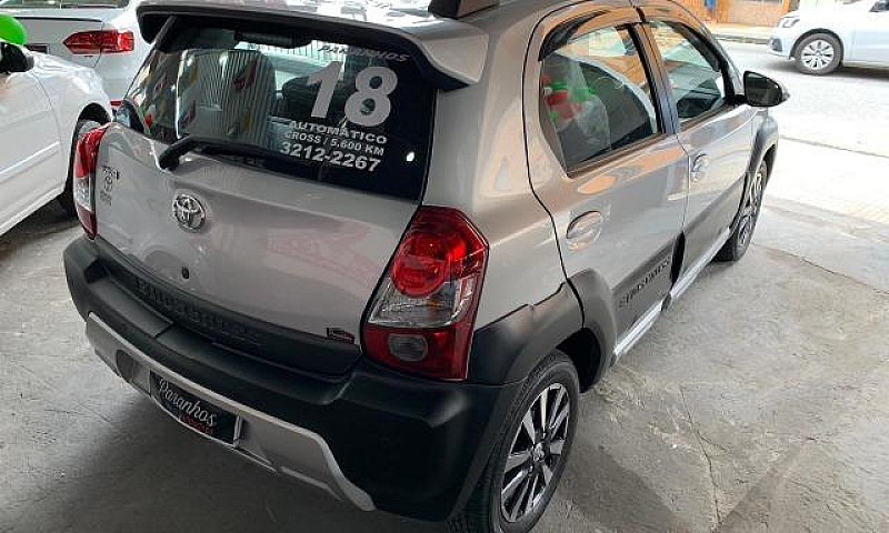 Toyota Etios Apenas ...