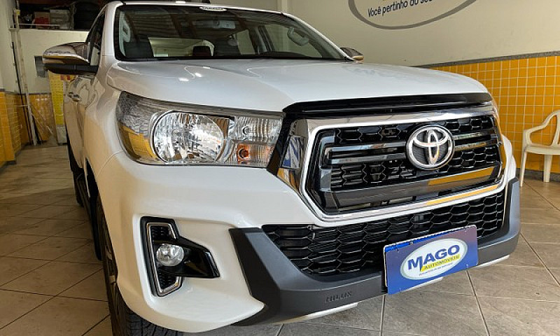 Hilux Srv 2.8 4X4 19...