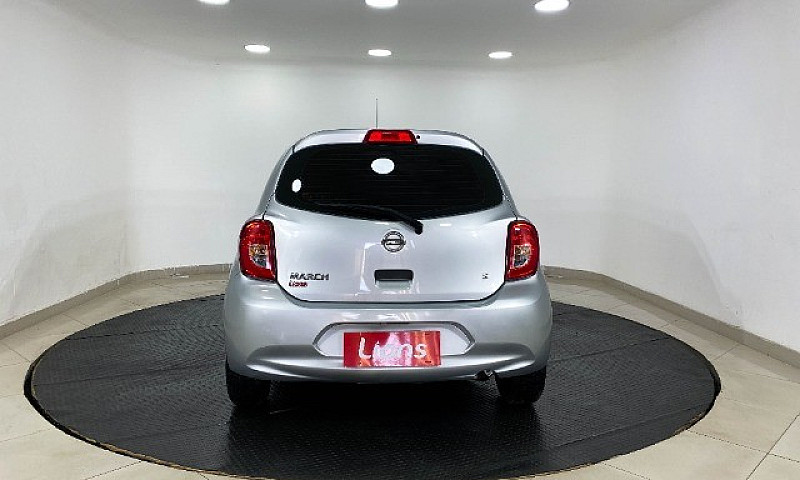 Nissan March 1.0 S 2...