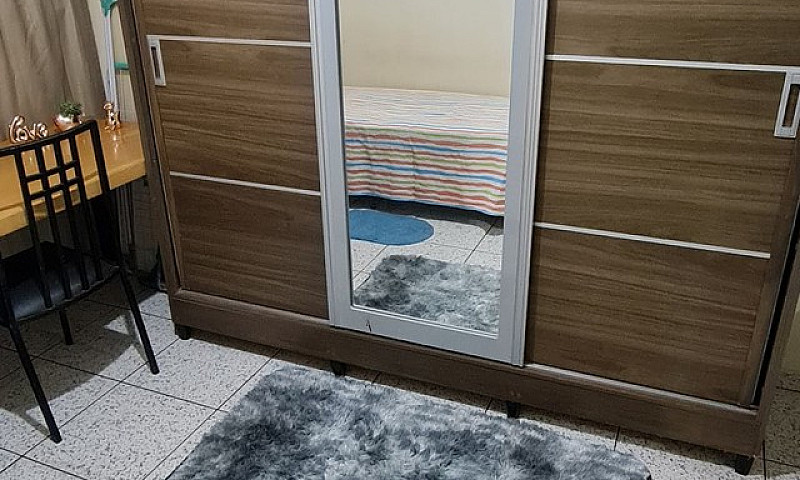 Quarto Asa Sul Quadr...