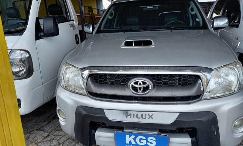 Toyota Hilux 2009 Cd...