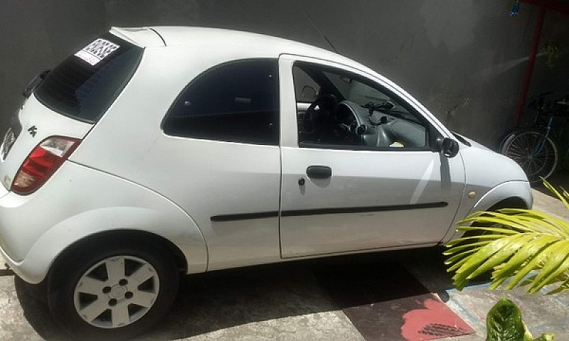 Ford Ka...