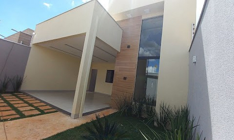 Casa Com 3 Dormitóri...