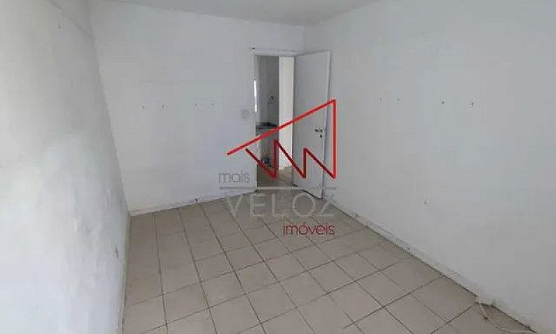 Apartamento-À Venda-...