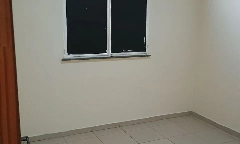 Aluga-Se Apto No Cam...