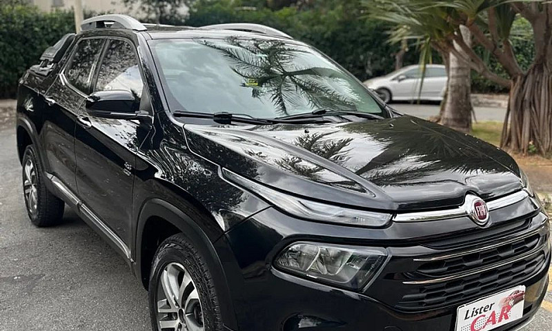 Fiat Toro Volcano 2....