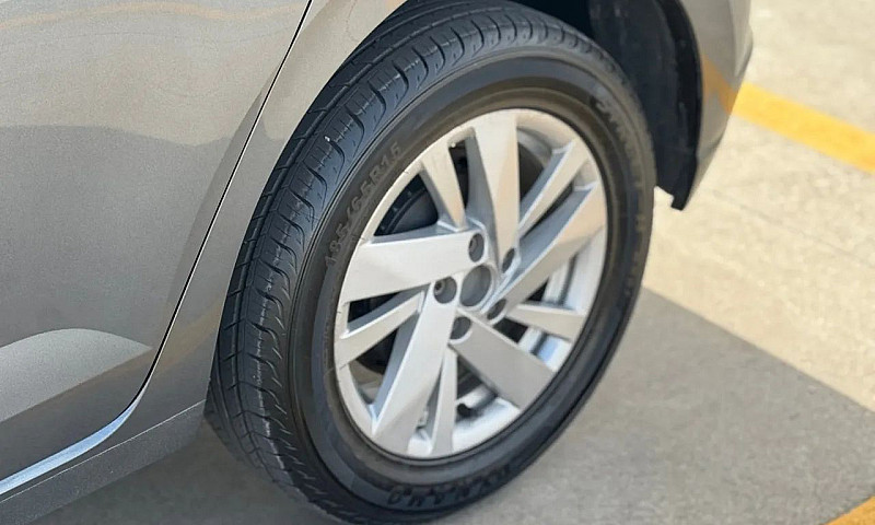 Polo 1.0 Tsi 2023 Es...