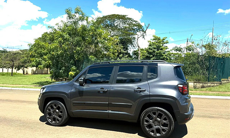 Jeep Renegade S T270...