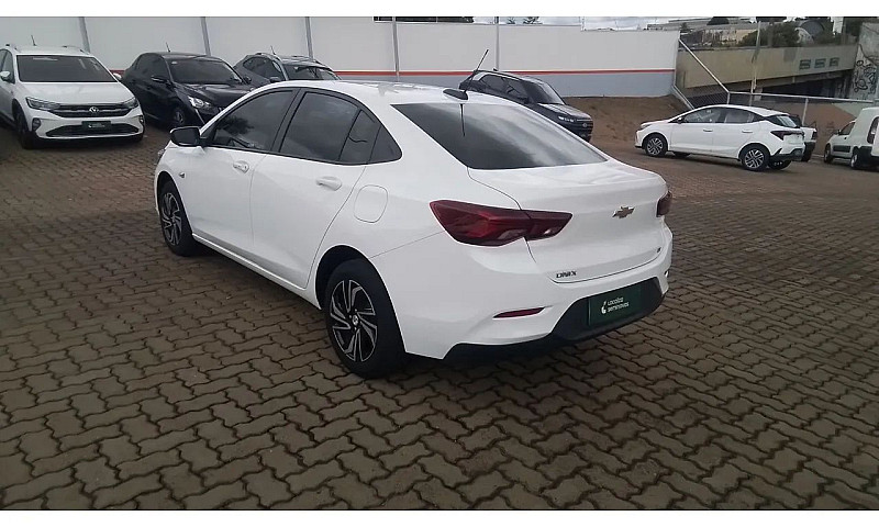 Chevrolet Onix Plus ...