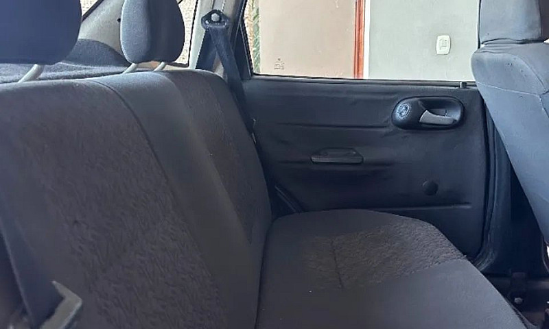 Chevrolet Corsa Sed ...