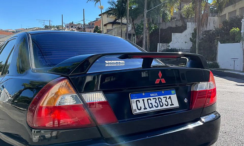 Mitsubishi Lancer Gl...
