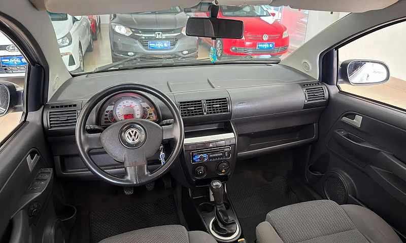 Volkswagen Fox 1.0 M...