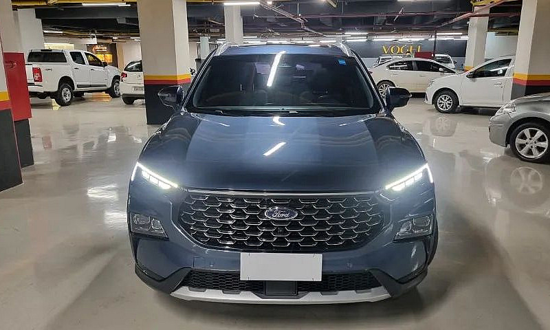 Ford Territory Titan...