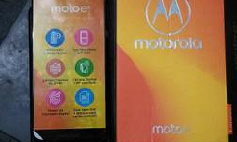 Moto E5...