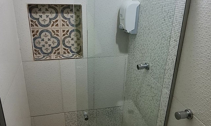 Quarto Asa Sul Quadr...