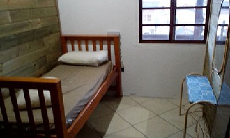 Alugue De Quartos...